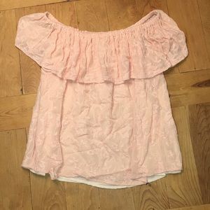 Pink off shoulder Lucky Brand top!
